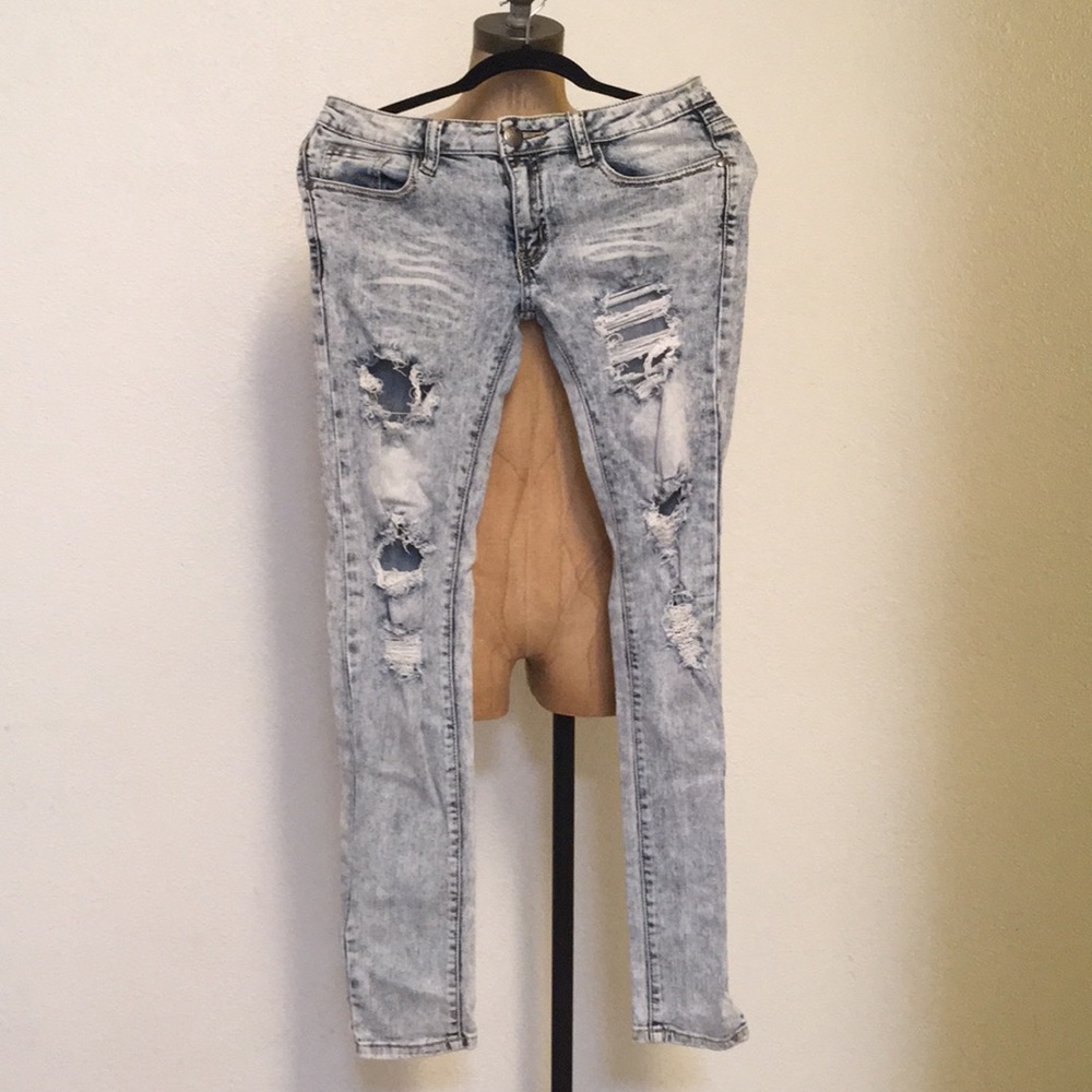 Stretchy Jean wash distressed skinny jeans - Picture 2 of 6